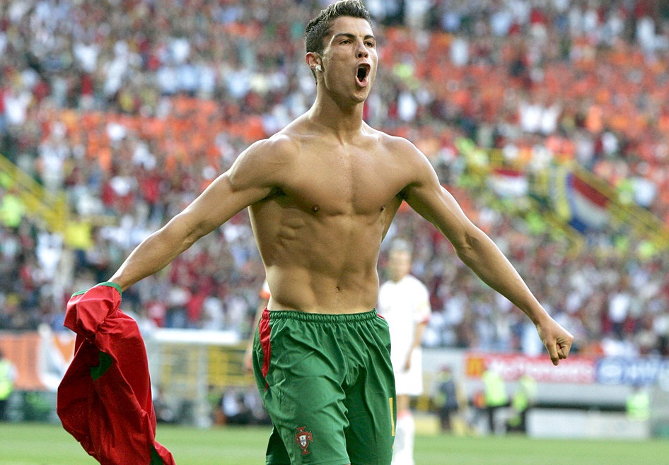 Роналду — самый популярный футболист мира (фото 1)