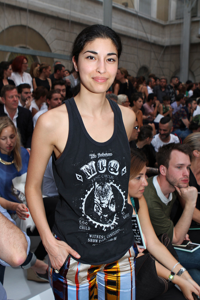 Показ Versace весна-лето 2013 (фото 8)