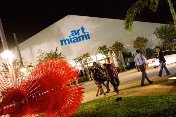 Ярмарки современного искусства в Майами (фото 1)