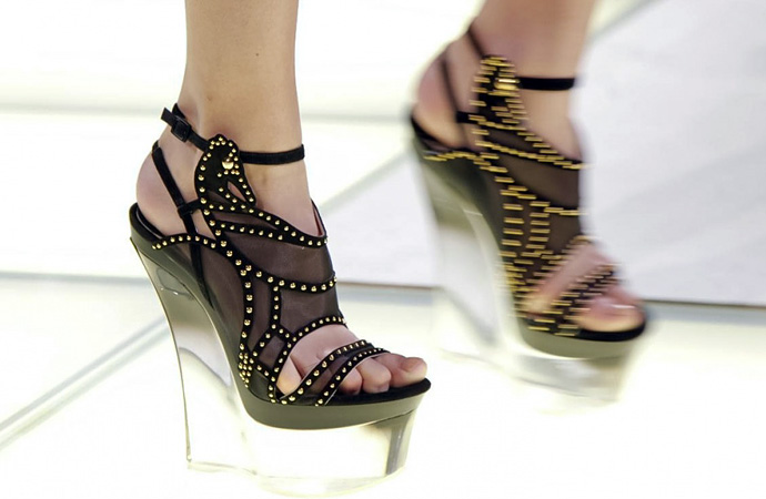 Неделя моды в Милане. Versace (фото 4)