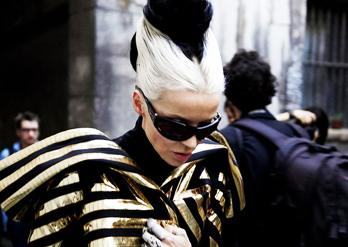 Неделя моды в Париже. Streetstyle. Часть 1 (фото 15)