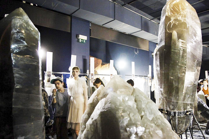 Неделя моды в Париже. John Galliano (фото 8)