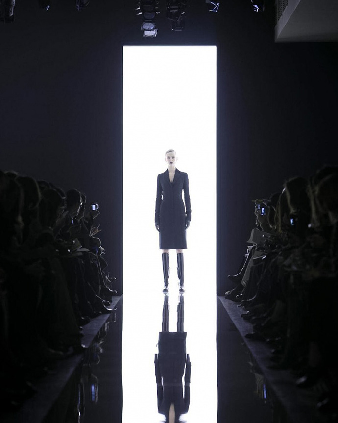 Неделя моды в Милане: Bottega Veneta (фото 1)