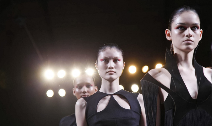 Неделя моды в Париже: Mugler (фото 1)