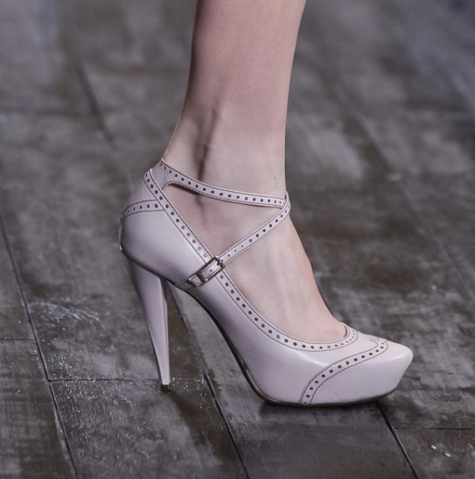 Неделя моды в Париже: Nina Ricci (фото 2)