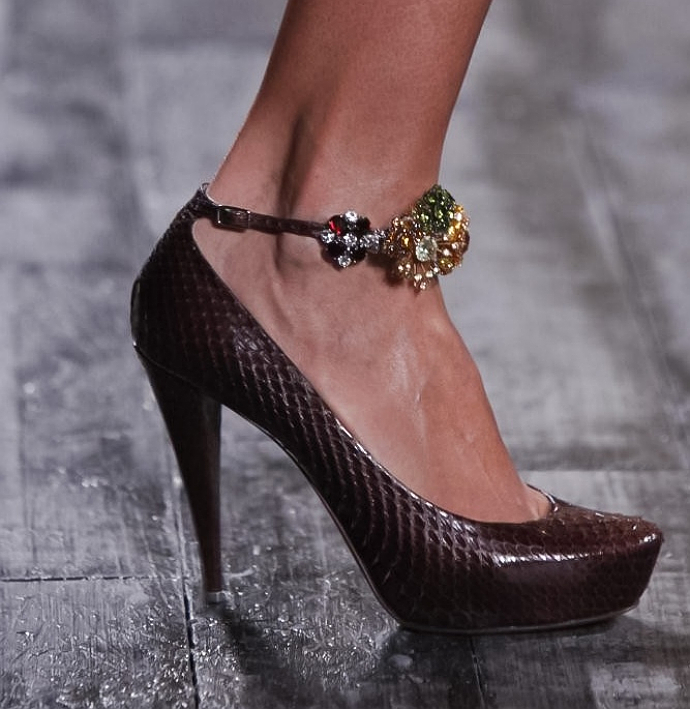 Неделя моды в Париже: Nina Ricci (фото 1)