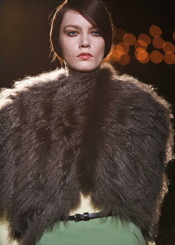 Неделя моды в Париже: Roland Mouret (фото 1)