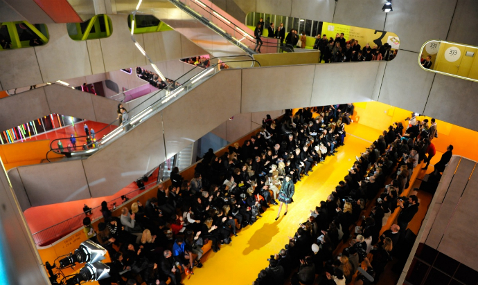 Неделя моды в Париже: Kenzo (фото 1)