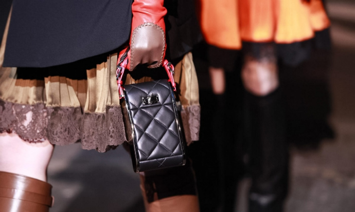 Неделя моды в Париже: Givenchy (фото 1)