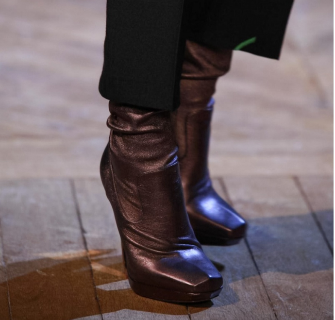 Неделя моды в Париже: Yves Saint Laurent (фото 4)