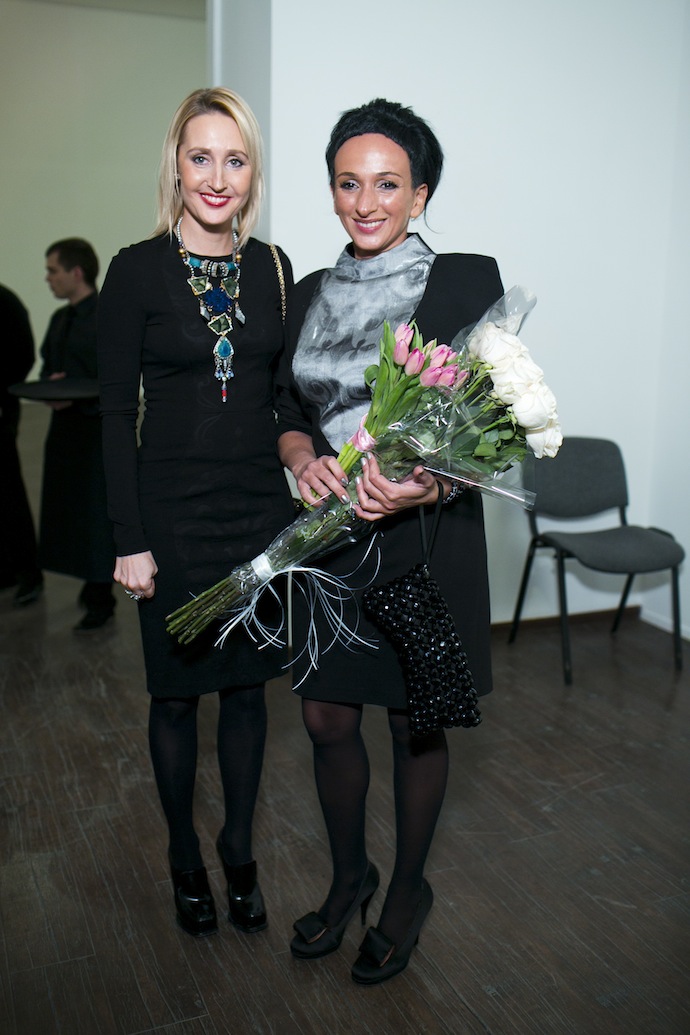 Открытие выставки Айдан Салаховой в Москве (фото 6)