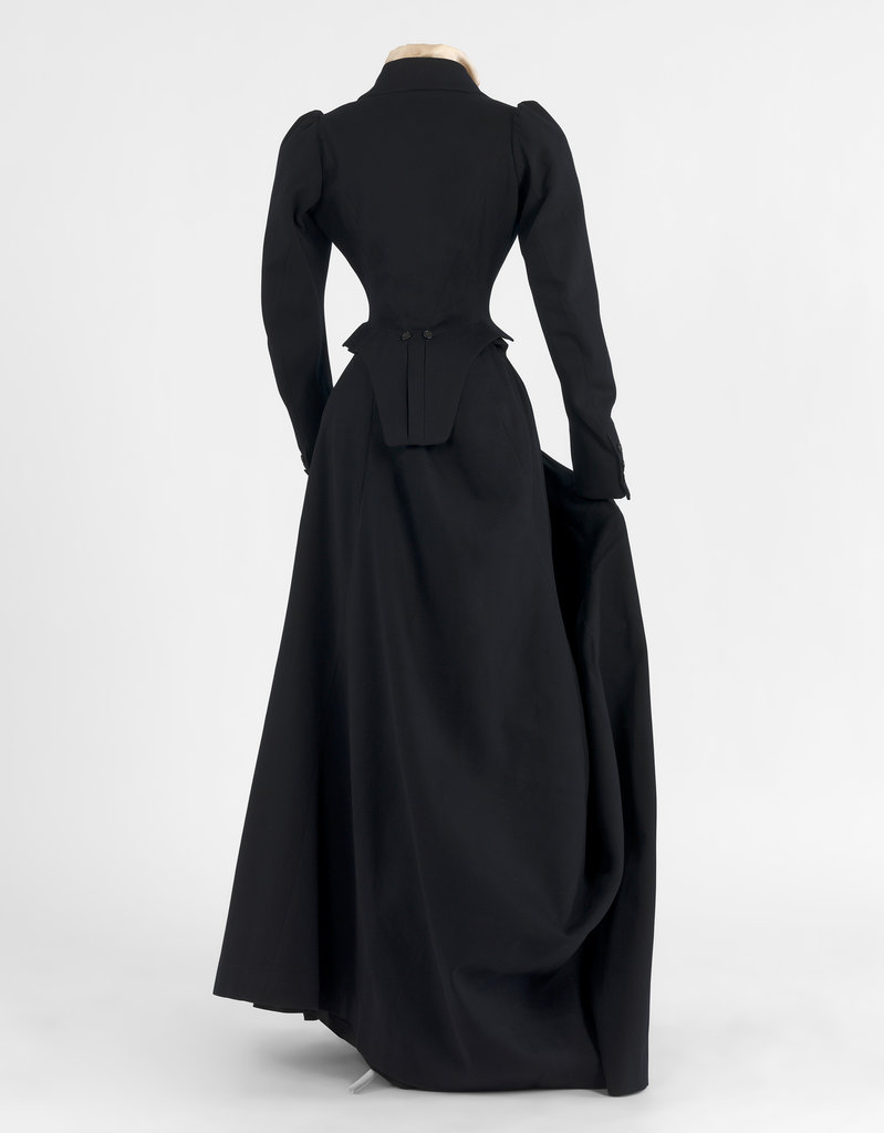 Выставка Woman's Daily Wear 1750-1950 (фото 1)