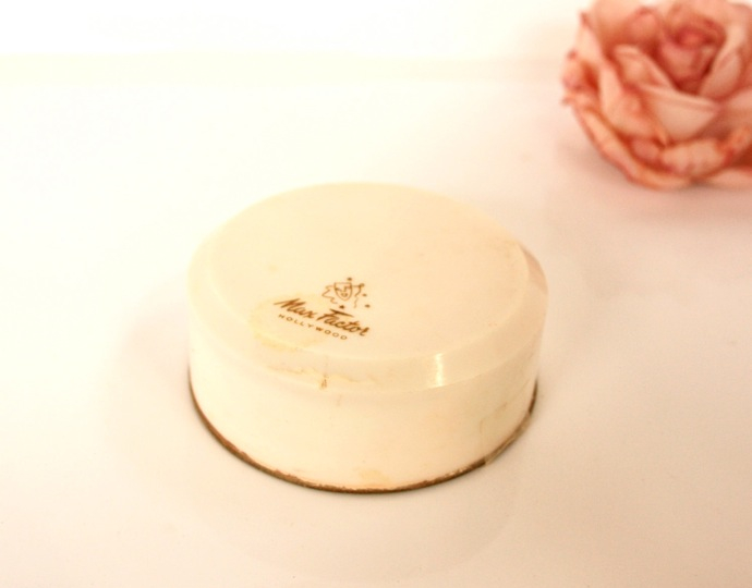 Эволюция тона: от грима до "второй кожи" (фото 4)