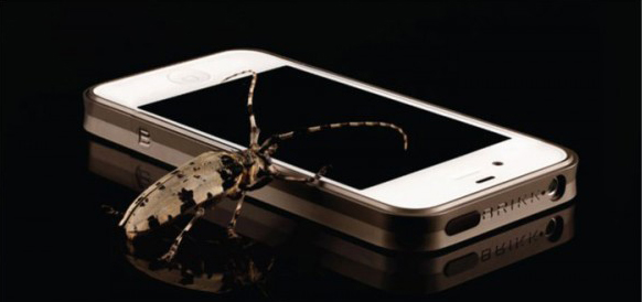 Драгоценные чехлы для iPhone (фото 2)