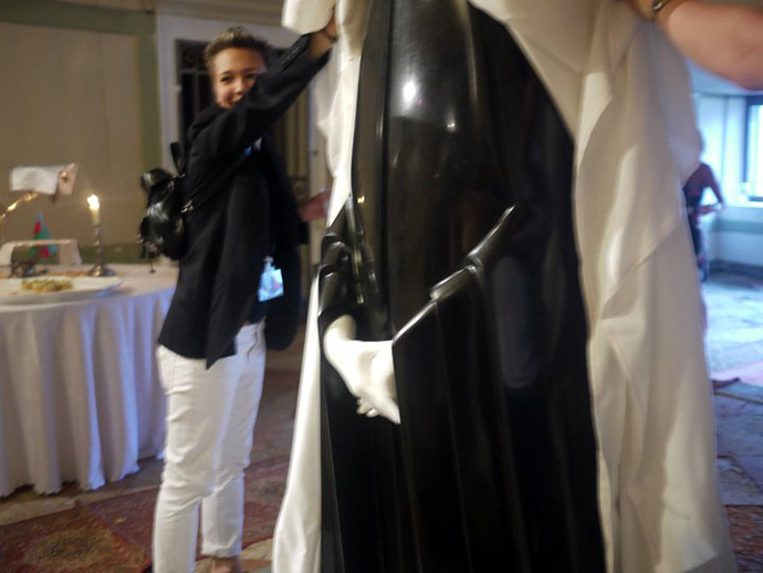 Президент Азербайджана против искусства (фото 2)