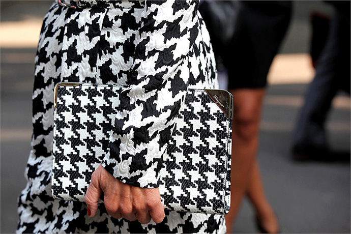 Ломаные "собачьи зубы" (фото 14)