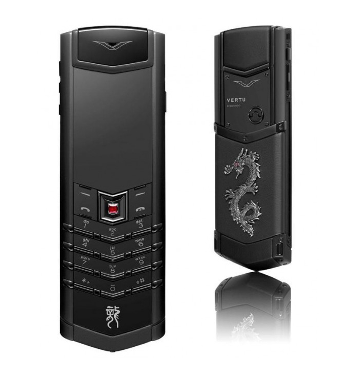 Новогодний Vertu Signature Dragon (фото 2)