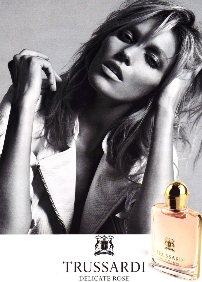Аня Рубик в рекламе нового аромата Trussardi (фото 1)