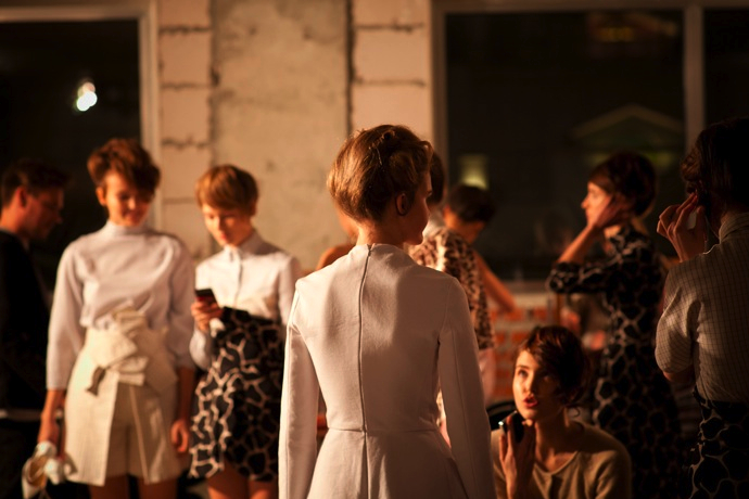 Backstage показа A.W.A.K.E. (фото 8)