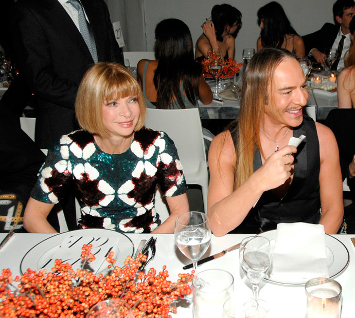 Опальный дизайнер в главном выпуске Vogue USA (фото 3)