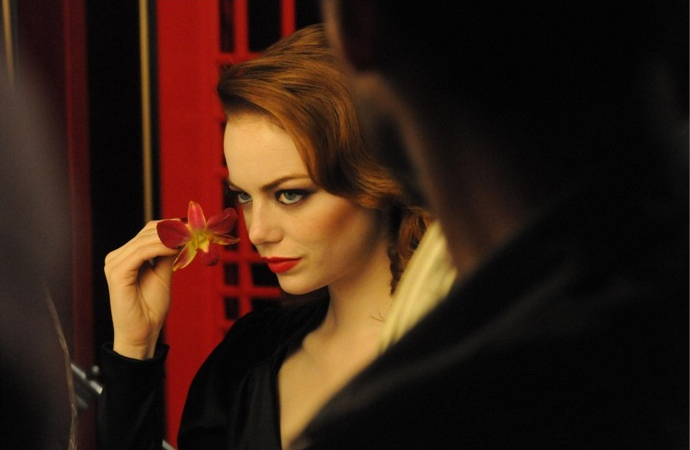 Эмма Стоун в рекламной кампании Revlon (фото 1)