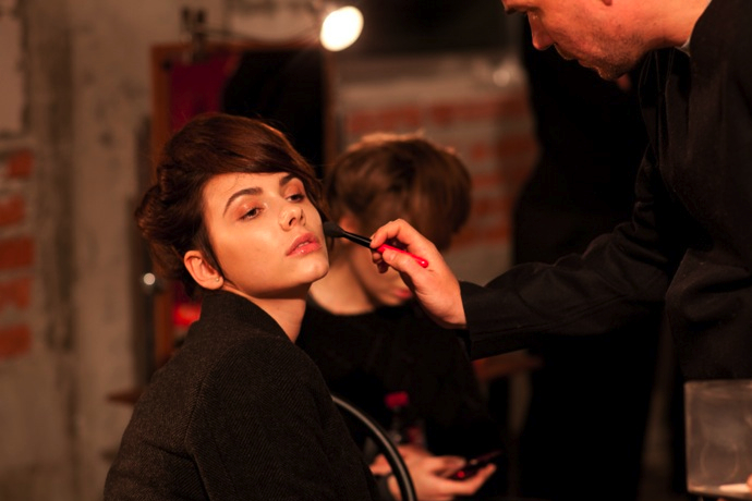 Backstage показа A.W.A.K.E. (фото 7)