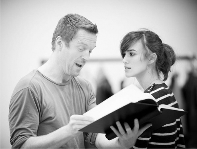 Кира Найтли на сцене! Кира Найтли на сцене! (фото 1)