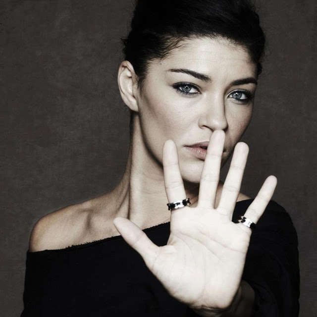 Кольца Bulgari в помощь детям (фото 7)