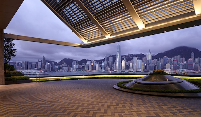 Самый высокий отель в мире (фото 2)