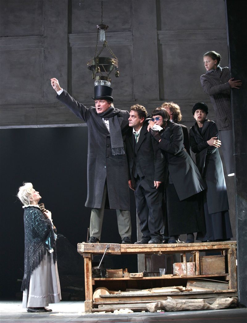 Первые театральные премьеры сентября (фото 1)