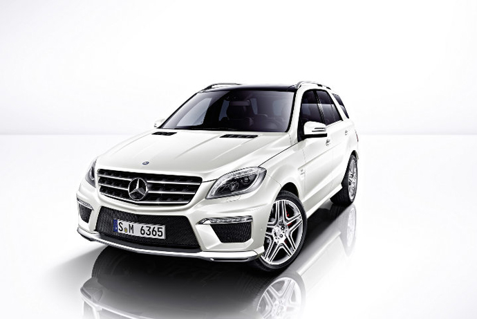 Новая модель Mercedes-Benz ML63 AMG (фото 1)