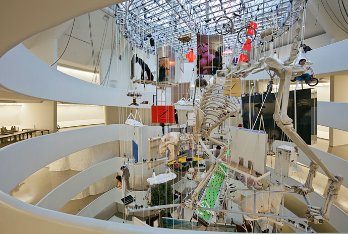 "Все" Маурицио Каттелана (фото 3)