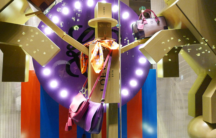 Лучшие витрины мира: Loewe в Париже (фото 2)