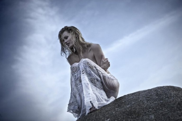 "Календарь Pirelli 2012" в Москве (фото 4)