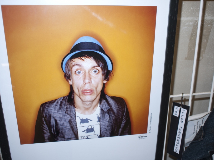 Punk Attitude в парижском магазине Renoma (фото 6)