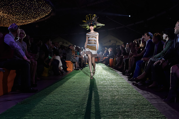 Ретроспективный показ Etro в Москве (фото 19)