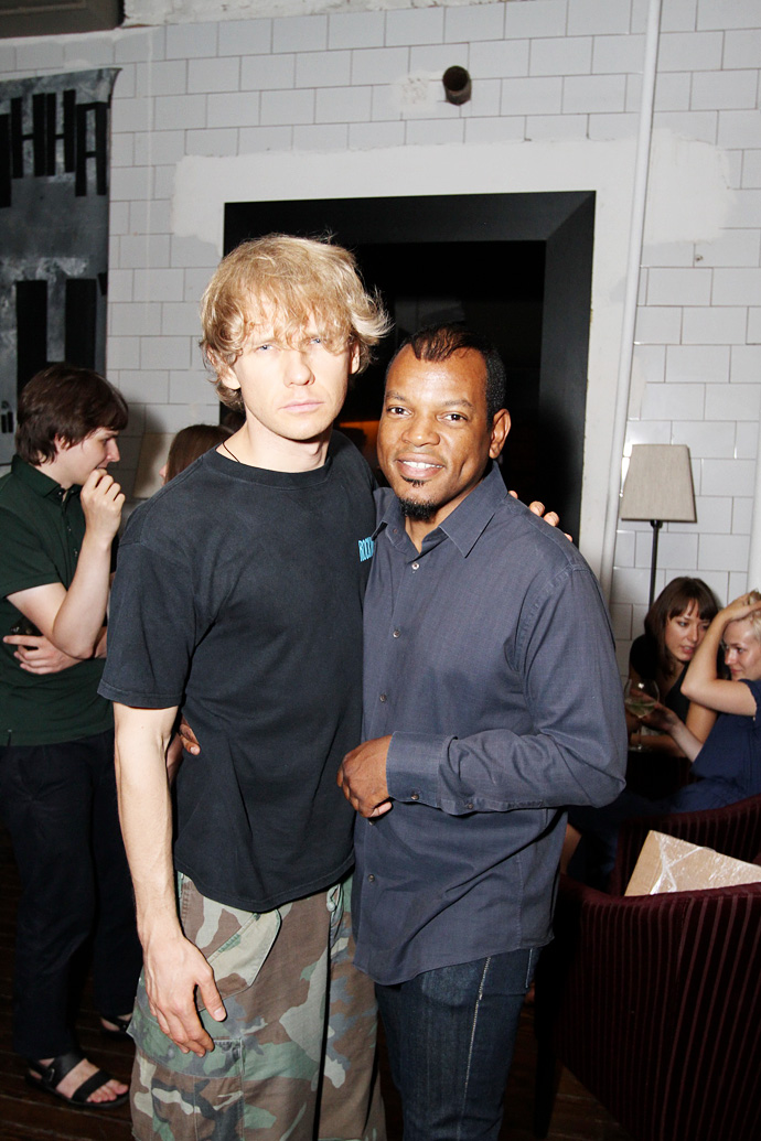 Открытие III биеннале молодого искусства (фото 14)