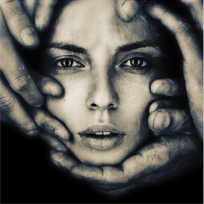 Выставка победителей премии "Лучший фотограф – 2011" (фото 2)