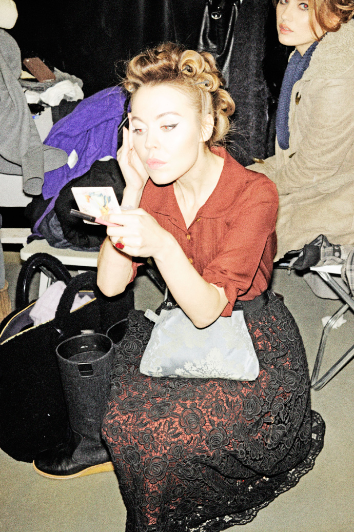 Ulyana Sergeenko весна-лето 2012. Backstage (фото 2)