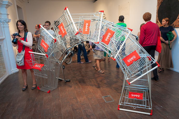 Молодое искусство в ММОМА (фото 2)