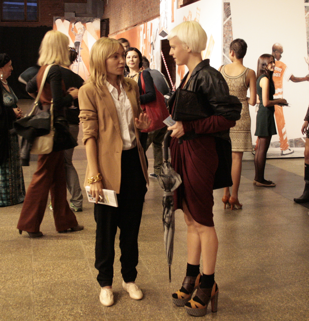 Презентация Synergy Art & Fashion в бутике Cara & Co (фото 8)