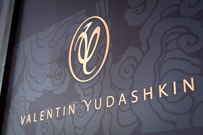 Показ Valentin Yudashkin Haute Couture (фото 31)