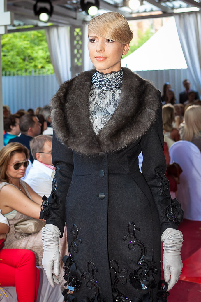 Показ Valentin Yudashkin Haute Couture (фото 17)