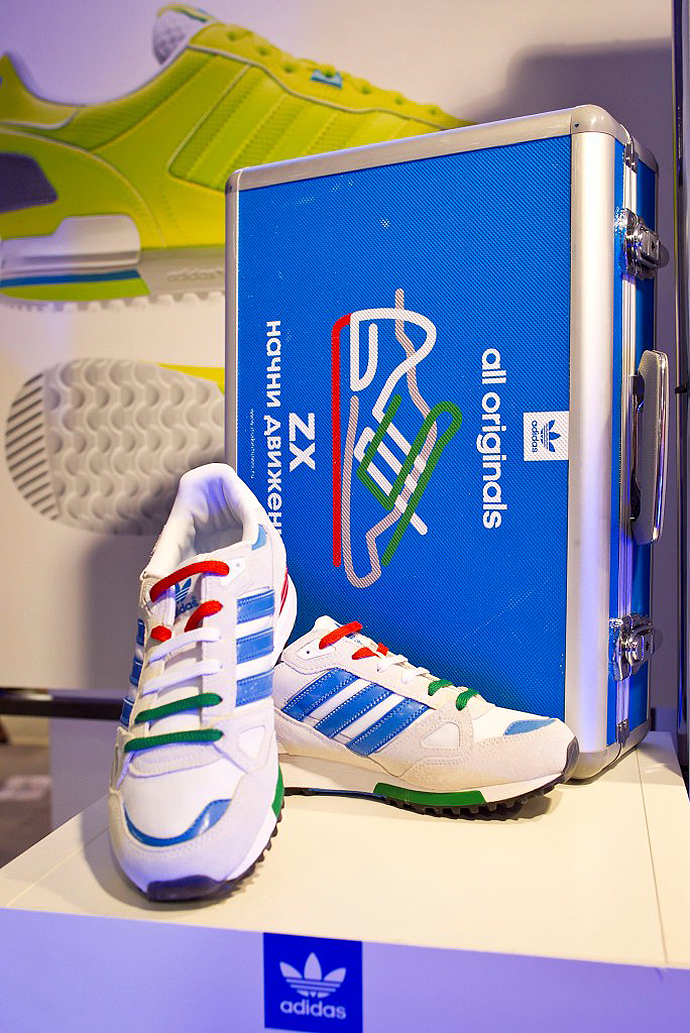 Переиздание кроссовок Adidas ZX (фото 7)