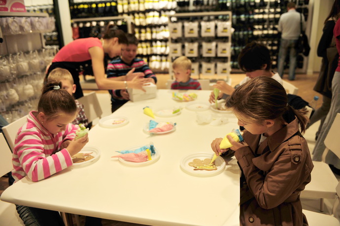 Открытие первого универмага Debenhams в Москве (фото 9)