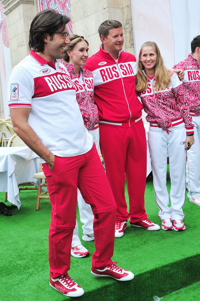 Олимпийцы примерили новую форму Bosco (фото 18)