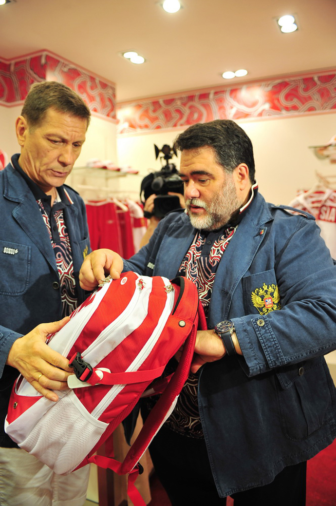 Олимпийцы примерили новую форму Bosco (фото 20)