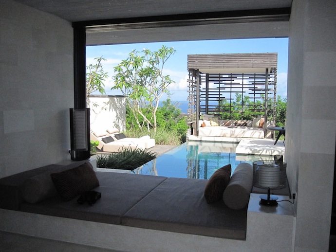 Роскошный eco-friendly-отель на Бали (фото 6)