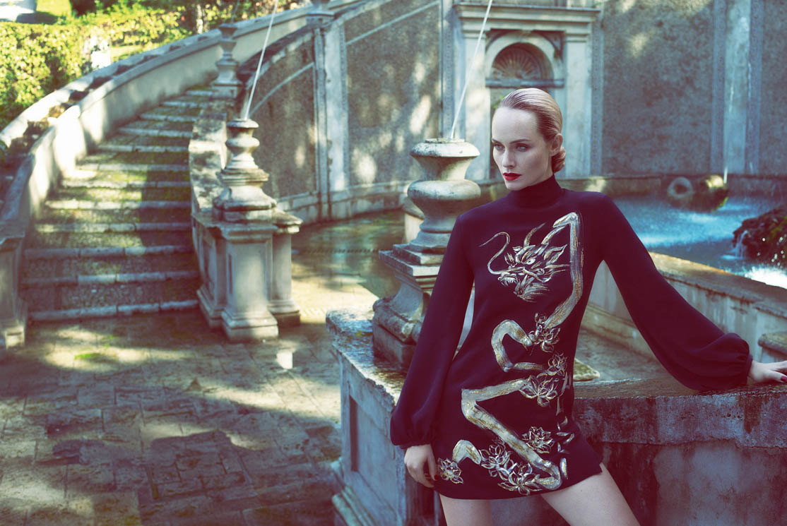 Эмбер Валлетта в весенней кампании Emilio Pucci (фото 1)