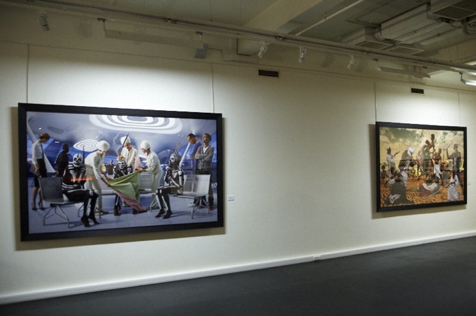 Выставка арт-группы AES+F (фото 1)